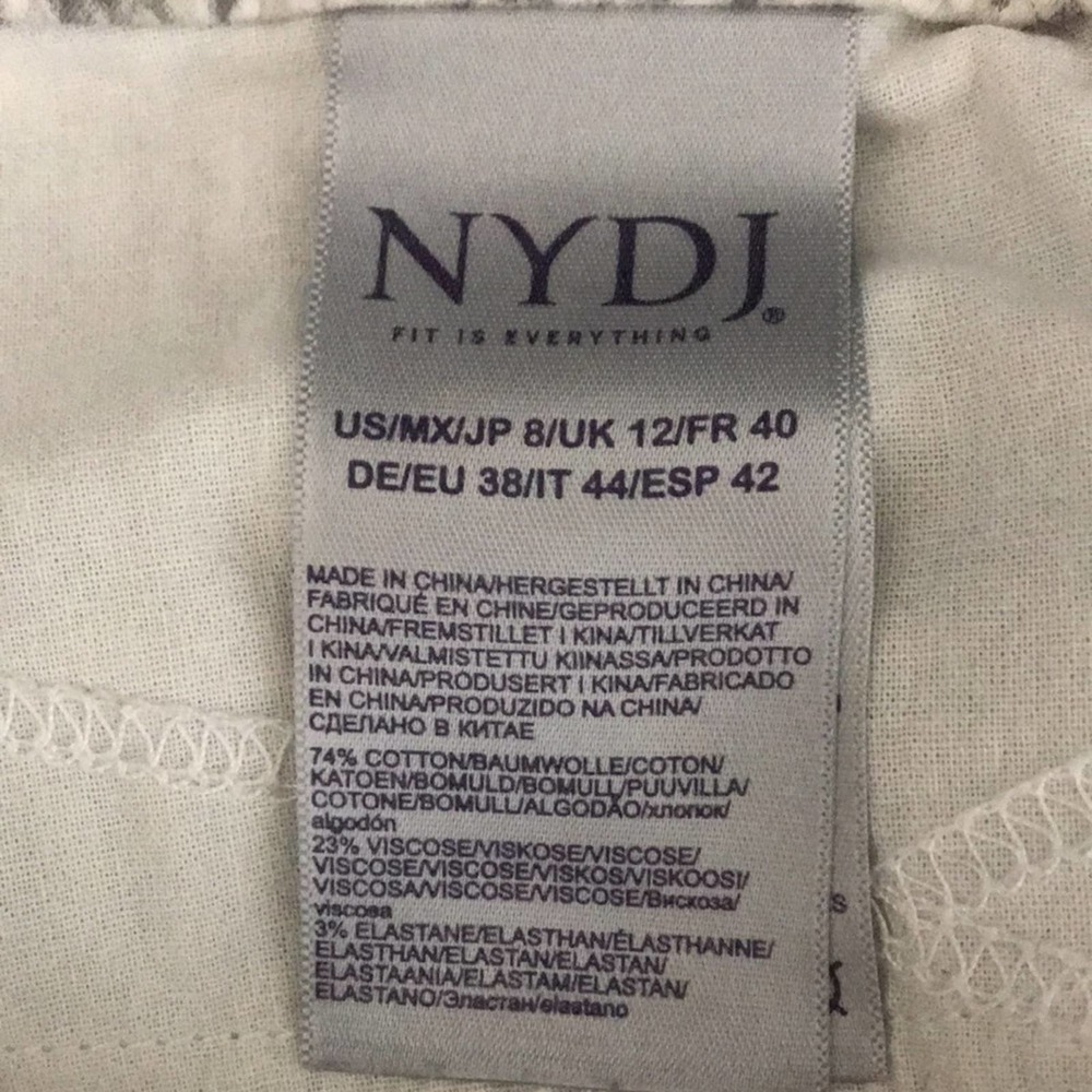 NYDJ Ami Snake Print Tailored Jeans in Diamondback Vanilla size 8 - Picture 5 of 9